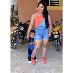 Meet your Posher, Estrella